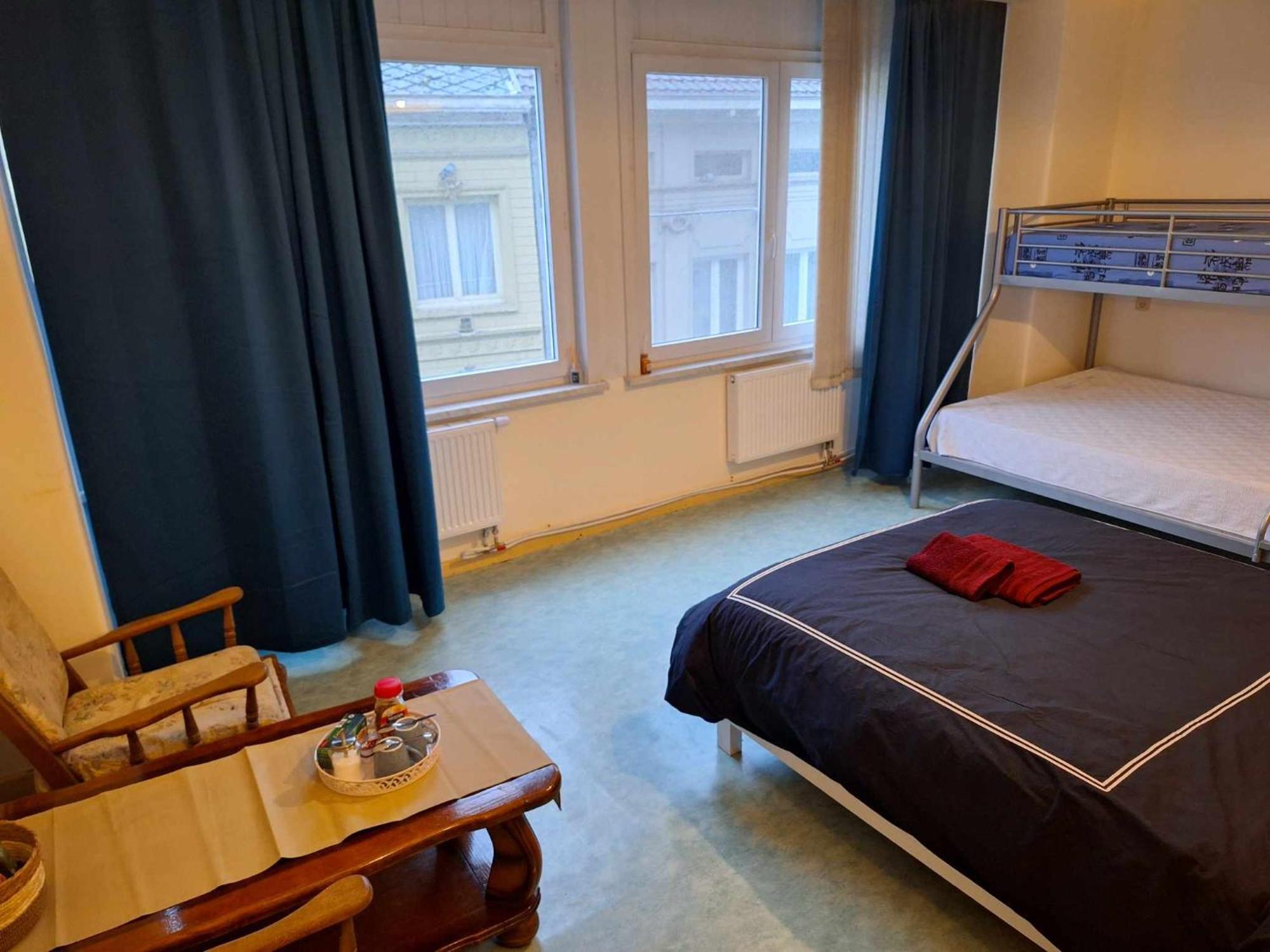 Slaapkamer Markt 赫拉尔兹贝亨 外观 照片